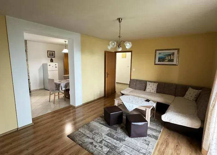 Апартаменты Dani *