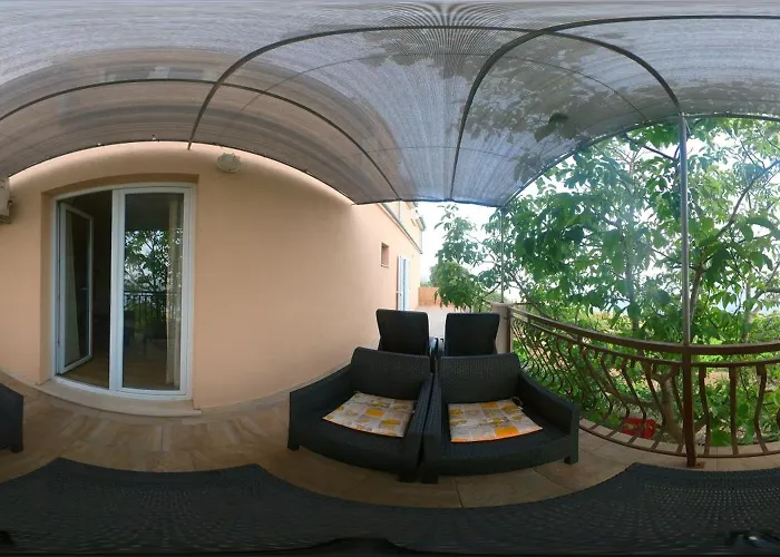 Dani Апартаменты