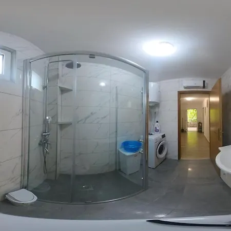 Dani Apartament *